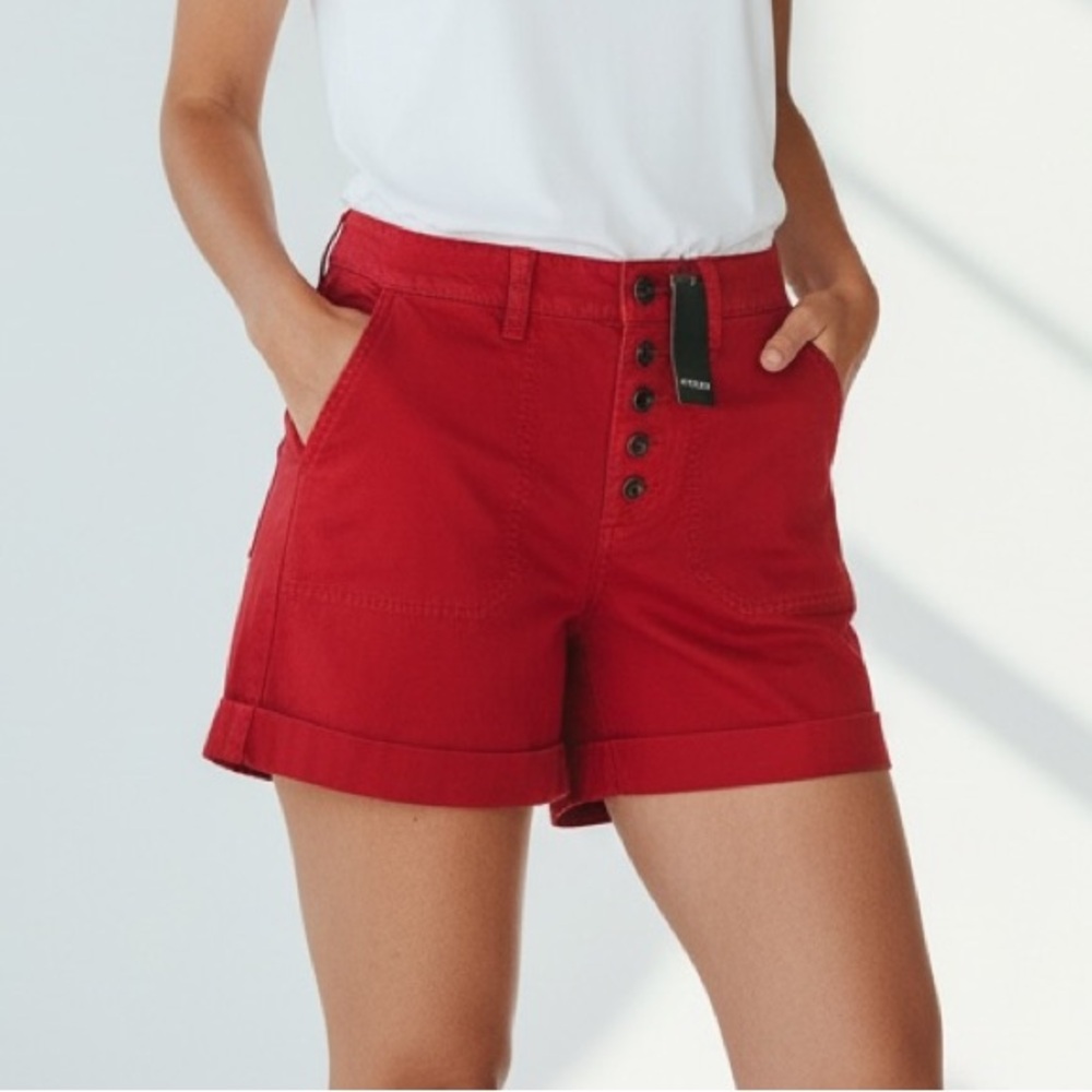 New Torrid Button Up Shorts Size 12 feel the fit